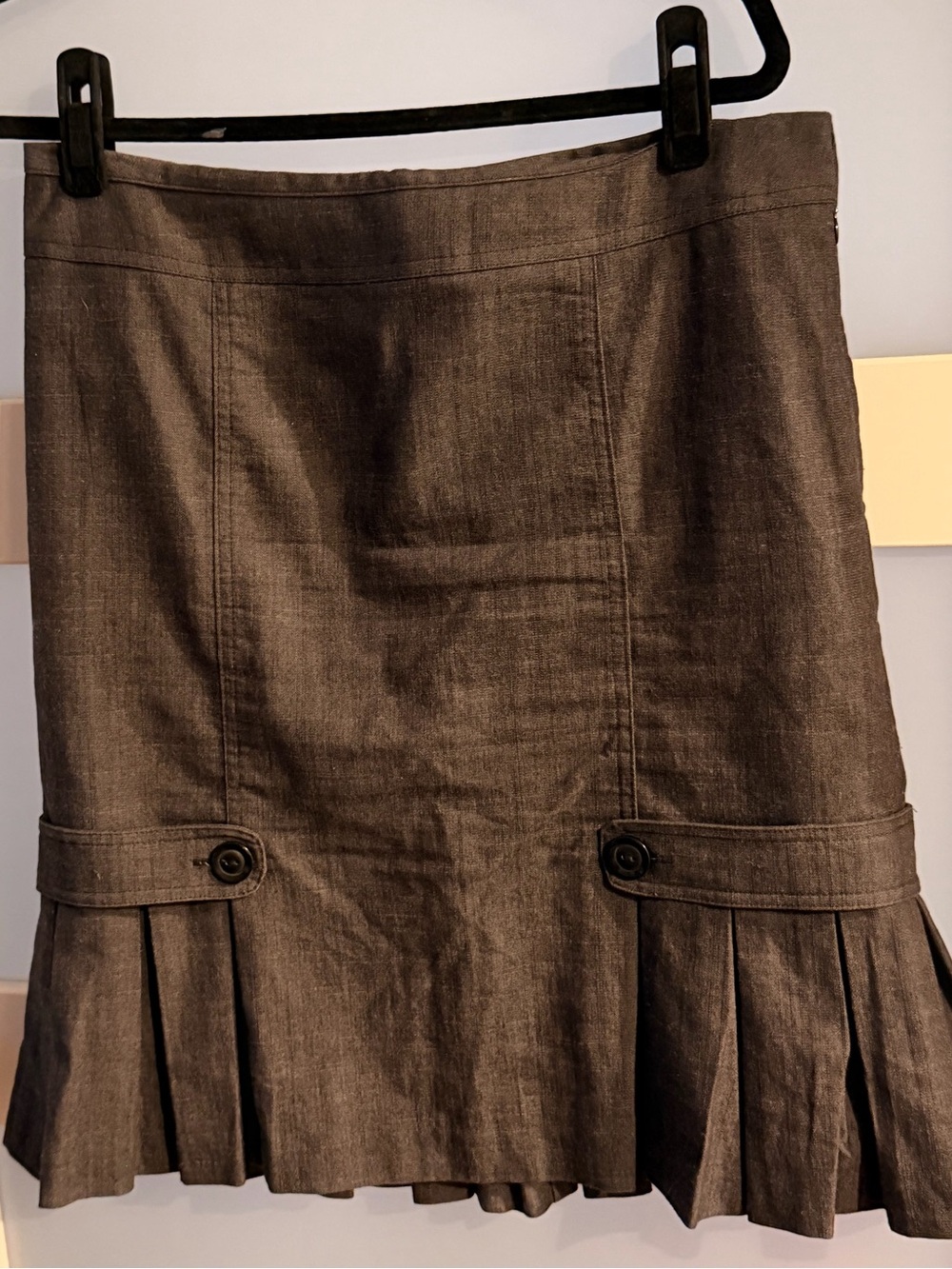 AGB Brown Pleated-Hem Mini Skirt with Button Tabs